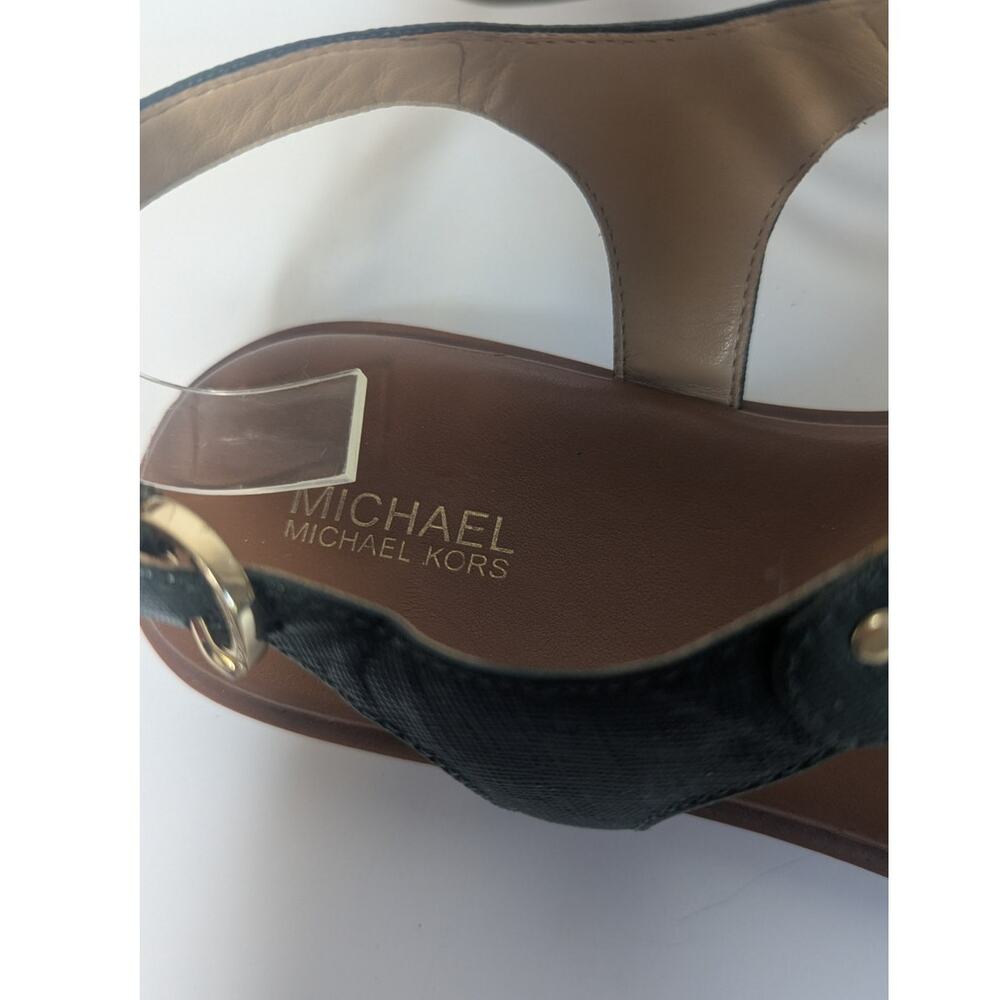Michael Kors green textured leather strappy thong summer sandals size 8.5 - Picture 5 of 8
